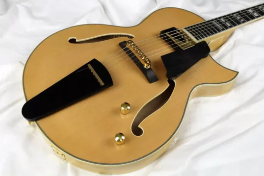 Blonde Entrada Prototype w/ Ebony